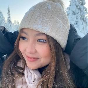 Meet your Posher, Mai